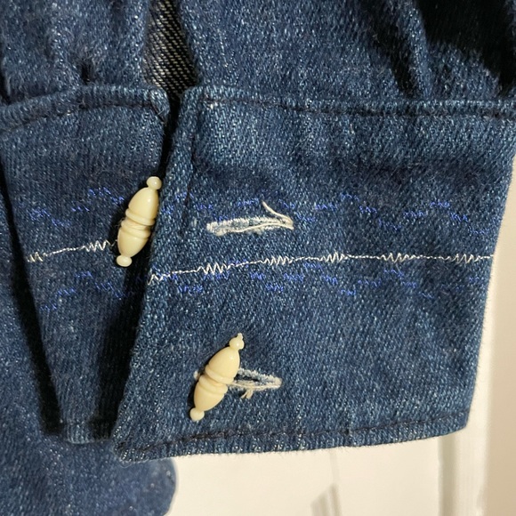 Vintage Denim Embroidered Jacket Medium - Picture 3 of 4
